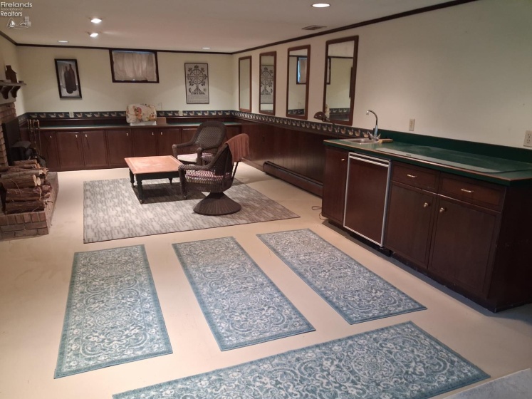 1020 Main Street, Huron, 44839, 5 Bedrooms Bedrooms, ,3 BathroomsBathrooms,Residential,For Sale,Main,20262611