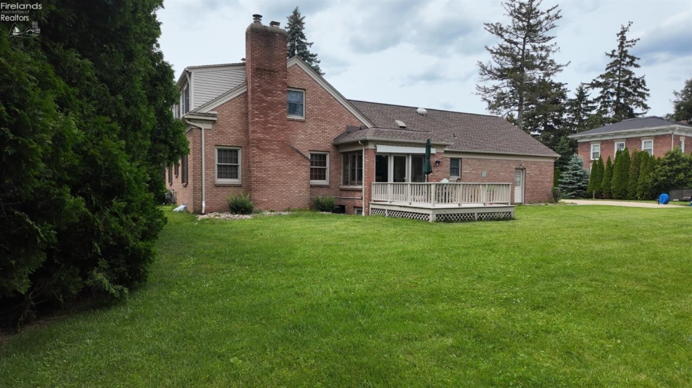 1020 Main Street, Huron, 44839, 5 Bedrooms Bedrooms, ,3 BathroomsBathrooms,Residential,For Sale,Main,20262611