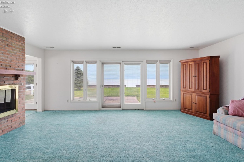 1598 Edgewater Drive, Port Clinton, 43452, 3 Bedrooms Bedrooms, ,3 BathroomsBathrooms,Residential,For Sale,Edgewater,20262605