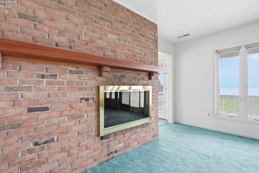1598 Edgewater Drive, Port Clinton, 43452, 3 Bedrooms Bedrooms, ,3 BathroomsBathrooms,Residential,For Sale,Edgewater,20262605
