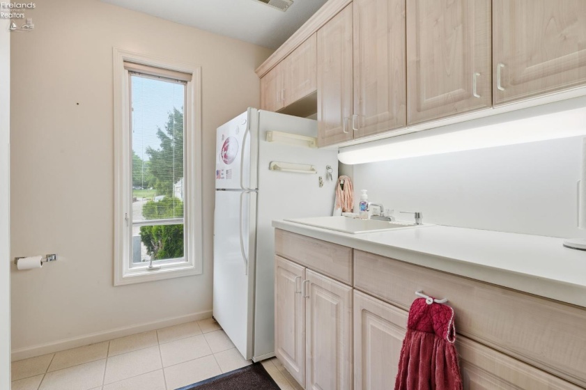 1598 Edgewater Drive, Port Clinton, 43452, 3 Bedrooms Bedrooms, ,3 BathroomsBathrooms,Residential,For Sale,Edgewater,20262605