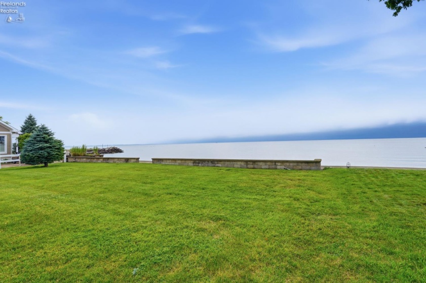 1598 Edgewater Drive, Port Clinton, 43452, 3 Bedrooms Bedrooms, ,3 BathroomsBathrooms,Residential,For Sale,Edgewater,20262605