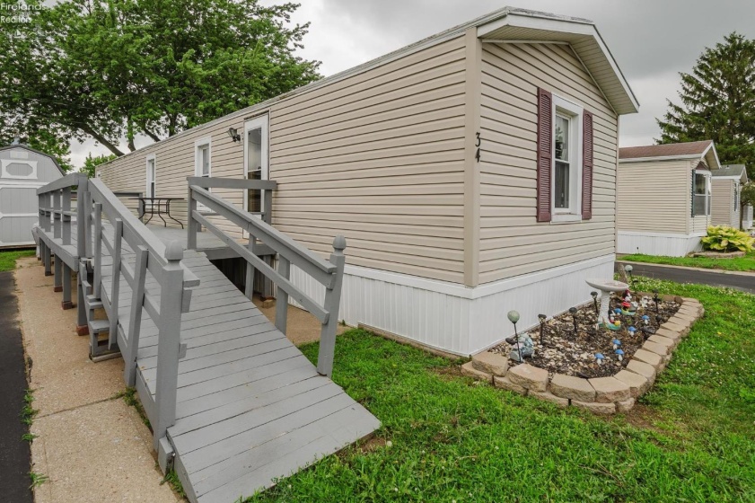 1250 Burkholder Road, Clyde, 43410, 2 Bedrooms Bedrooms, ,1 BathroomBathrooms,Residential,For Sale,Burkholder,20262622