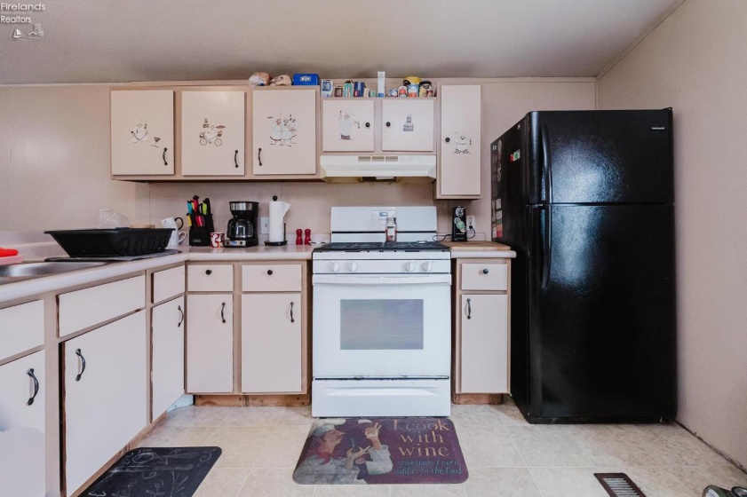 1250 Burkholder Road, Clyde, 43410, 2 Bedrooms Bedrooms, ,1 BathroomBathrooms,Residential,For Sale,Burkholder,20262622