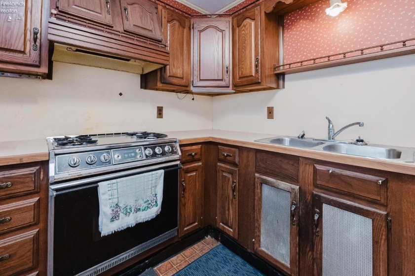 1006 2nd, Sandusky, 44870, 2 Bedrooms Bedrooms, ,1 BathroomBathrooms,Residential,For Sale,2nd,20262600