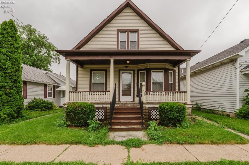 1006 2nd, Sandusky, 44870, 2 Bedrooms Bedrooms, ,1 BathroomBathrooms,Residential,For Sale,2nd,20262600