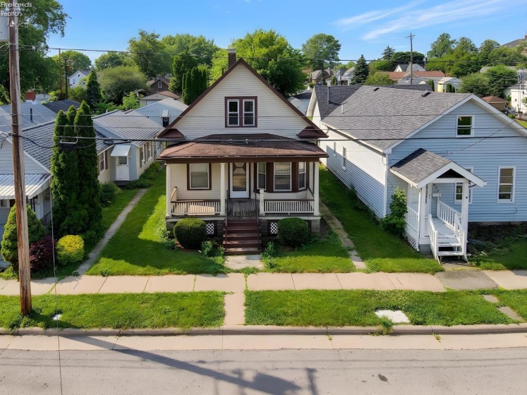 1006 2nd, Sandusky, 44870, 2 Bedrooms Bedrooms, ,1 BathroomBathrooms,Residential,For Sale,2nd,20262600