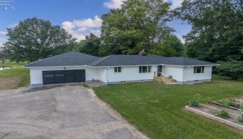 39591 State Route 303, LaGrange, 44050, ,4 BathroomsBathrooms,Residential,For Sale,State Route 303,20262616