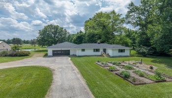 39591 State Route 303, LaGrange, 44050, ,4 BathroomsBathrooms,Residential,For Sale,State Route 303,20262616