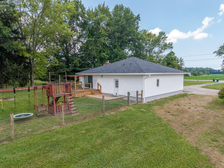 39591 State Route 303, LaGrange, 44050, ,4 BathroomsBathrooms,Residential,For Sale,State Route 303,20262616