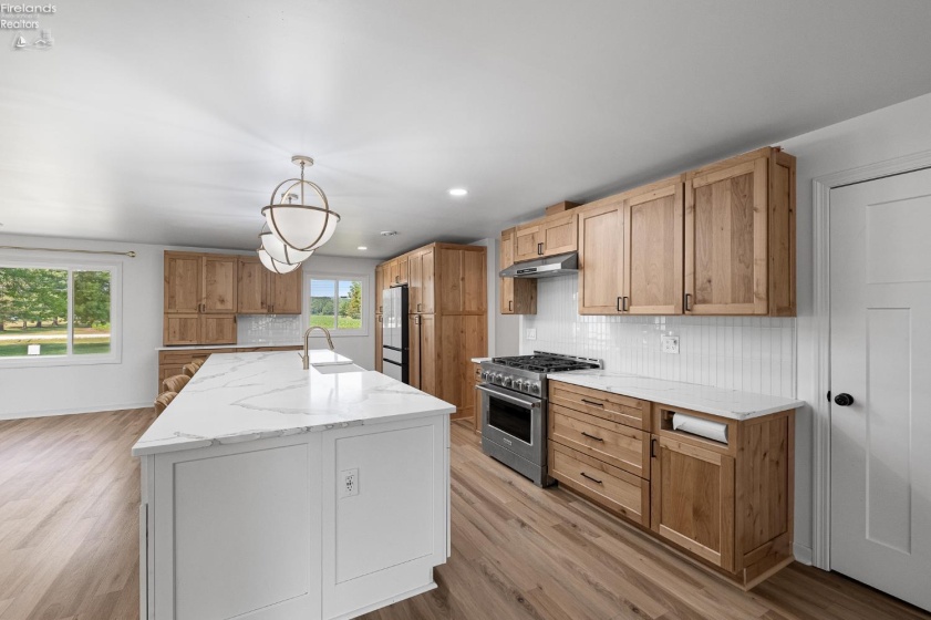 39591 State Route 303, LaGrange, 44050, ,4 BathroomsBathrooms,Residential,For Sale,State Route 303,20262616