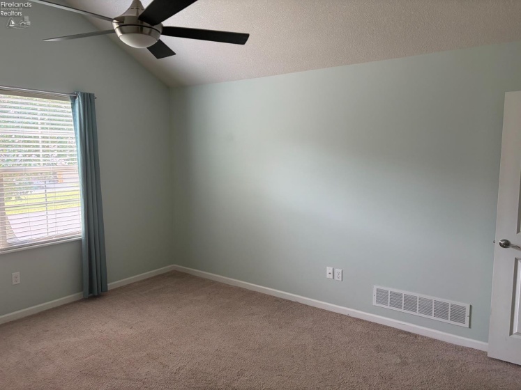 3904 Coventry Lane, Huron, 44839, 2 Bedrooms Bedrooms, ,2 BathroomsBathrooms,Residential,For Sale,Coventry,20262462