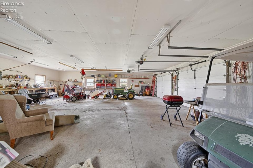 6428 County Road 330, Fostoria, 44830, 3 Bedrooms Bedrooms, ,3 BathroomsBathrooms,Residential,For Sale,County Road 330,20262639