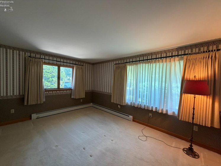 2017 Hull Road, Sandusky, 44870, 4 Bedrooms Bedrooms, ,3 BathroomsBathrooms,Residential,For Sale,Hull,20262623