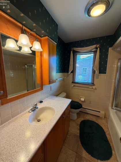 2017 Hull Road, Sandusky, 44870, 4 Bedrooms Bedrooms, ,3 BathroomsBathrooms,Residential,For Sale,Hull,20262623