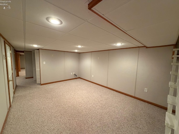 2017 Hull Road, Sandusky, 44870, 4 Bedrooms Bedrooms, ,3 BathroomsBathrooms,Residential,For Sale,Hull,20262623