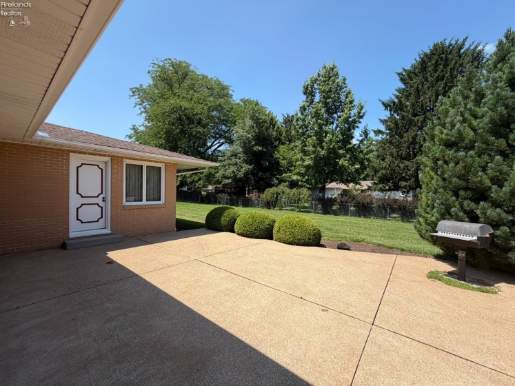 2017 Hull Road, Sandusky, 44870, 4 Bedrooms Bedrooms, ,3 BathroomsBathrooms,Residential,For Sale,Hull,20262623