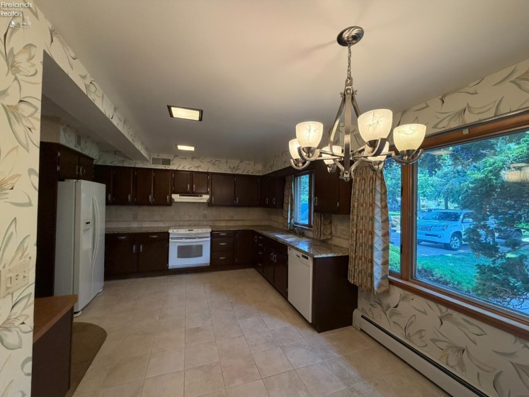 2017 Hull Road, Sandusky, 44870, 4 Bedrooms Bedrooms, ,3 BathroomsBathrooms,Residential,For Sale,Hull,20262623