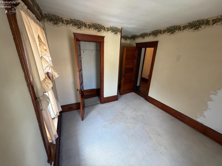 1404 Shelby Street, Sandusky, 44870, 4 Bedrooms Bedrooms, ,2 BathroomsBathrooms,Residential,For Sale,Shelby,20262619