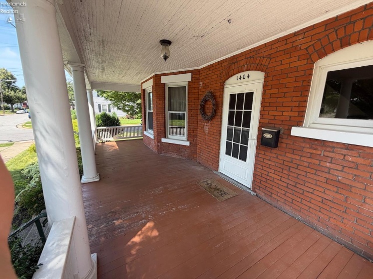 1404 Shelby Street, Sandusky, 44870, 4 Bedrooms Bedrooms, ,2 BathroomsBathrooms,Residential,For Sale,Shelby,20262619