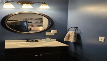 41 Elm Street, Norwalk, 44857, 2 Bedrooms Bedrooms, ,2 BathroomsBathrooms,Residential,For Sale,Elm,20262447