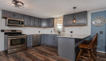 818 Front Street, Pemberville, 43450, 5 Bedrooms Bedrooms, ,2 BathroomsBathrooms,Residential,For Sale,Front,20262465