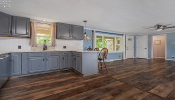 818 Front Street, Pemberville, 43450, 5 Bedrooms Bedrooms, ,2 BathroomsBathrooms,Residential,For Sale,Front,20262465