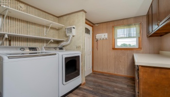 818 Front Street, Pemberville, 43450, 5 Bedrooms Bedrooms, ,2 BathroomsBathrooms,Residential,For Sale,Front,20262465