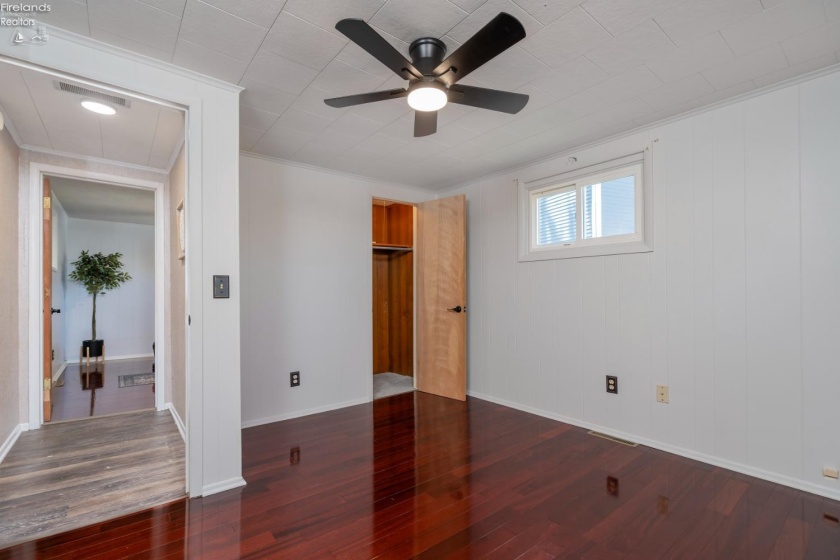 818 Front Street, Pemberville, 43450, 5 Bedrooms Bedrooms, ,2 BathroomsBathrooms,Residential,For Sale,Front,20262465
