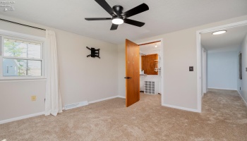 818 Front Street, Pemberville, 43450, 5 Bedrooms Bedrooms, ,2 BathroomsBathrooms,Residential,For Sale,Front,20262465