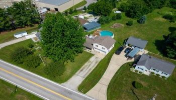 818 Front Street, Pemberville, 43450, 5 Bedrooms Bedrooms, ,2 BathroomsBathrooms,Residential,For Sale,Front,20262465