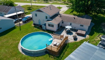 818 Front Street, Pemberville, 43450, 5 Bedrooms Bedrooms, ,2 BathroomsBathrooms,Residential,For Sale,Front,20262465