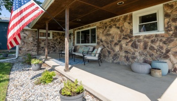 818 Front Street, Pemberville, 43450, 5 Bedrooms Bedrooms, ,2 BathroomsBathrooms,Residential,For Sale,Front,20262465