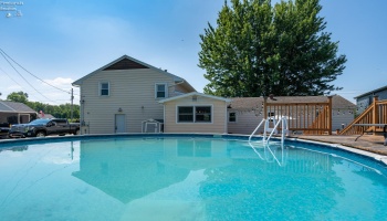 818 Front Street, Pemberville, 43450, 5 Bedrooms Bedrooms, ,2 BathroomsBathrooms,Residential,For Sale,Front,20262465
