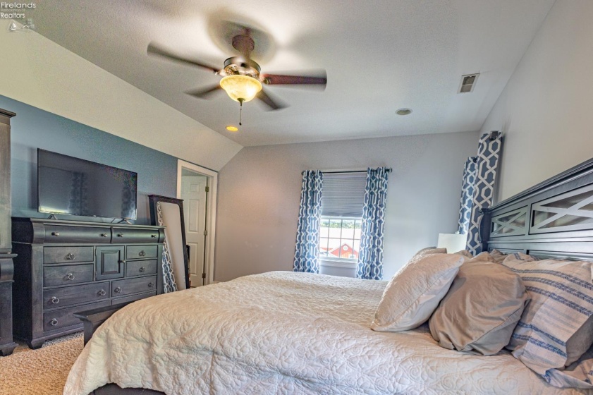 6105 Mason Road, Sandusky, 44870, 4 Bedrooms Bedrooms, ,3 BathroomsBathrooms,Residential,For Sale,Mason,20262359