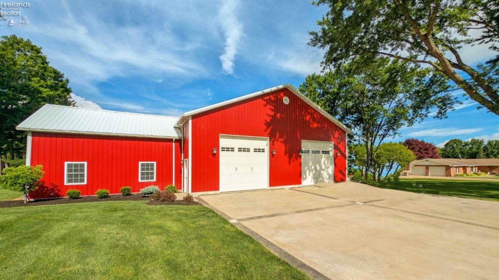 6105 Mason Road, Sandusky, 44870, 4 Bedrooms Bedrooms, ,3 BathroomsBathrooms,Residential,For Sale,Mason,20262359