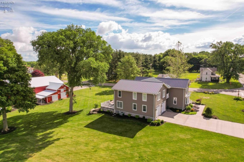 6105 Mason Road, Sandusky, 44870, 4 Bedrooms Bedrooms, ,3 BathroomsBathrooms,Residential,For Sale,Mason,20262359