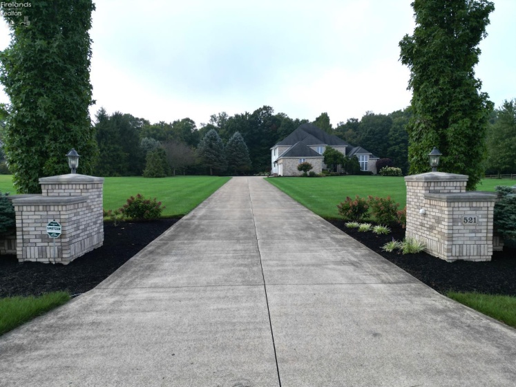 521 Hasbrock Road, Norwalk, 44857, 4 Bedroom Bedrooms, ,4 BathroomBathrooms,Residential,For Sale,Hasbrock,20262424