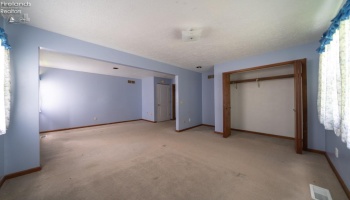 895 county road 212, Fremont, 43420, 3 Bedrooms Bedrooms, ,2 BathroomsBathrooms,Residential,For Sale,county road 212,20262472