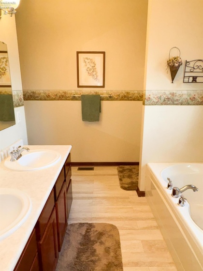 910 Water Street, Woodville, 43469, 4 Bedrooms Bedrooms, ,3 BathroomsBathrooms,Residential,For Sale,Water,20262547