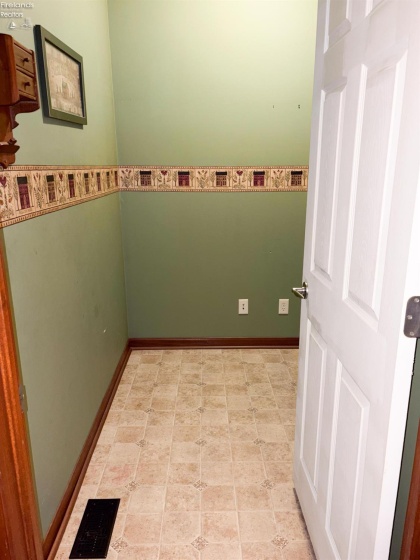 910 Water Street, Woodville, 43469, 4 Bedrooms Bedrooms, ,3 BathroomsBathrooms,Residential,For Sale,Water,20262547