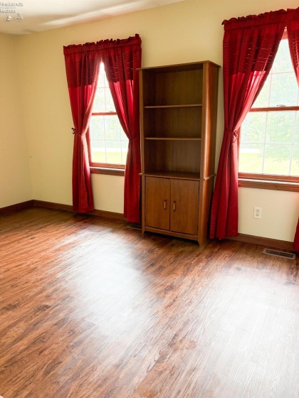 910 Water Street, Woodville, 43469, 4 Bedrooms Bedrooms, ,3 BathroomsBathrooms,Residential,For Sale,Water,20262547