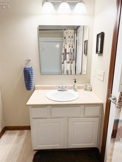 910 Water Street, Woodville, 43469, 4 Bedrooms Bedrooms, ,3 BathroomsBathrooms,Residential,For Sale,Water,20262547