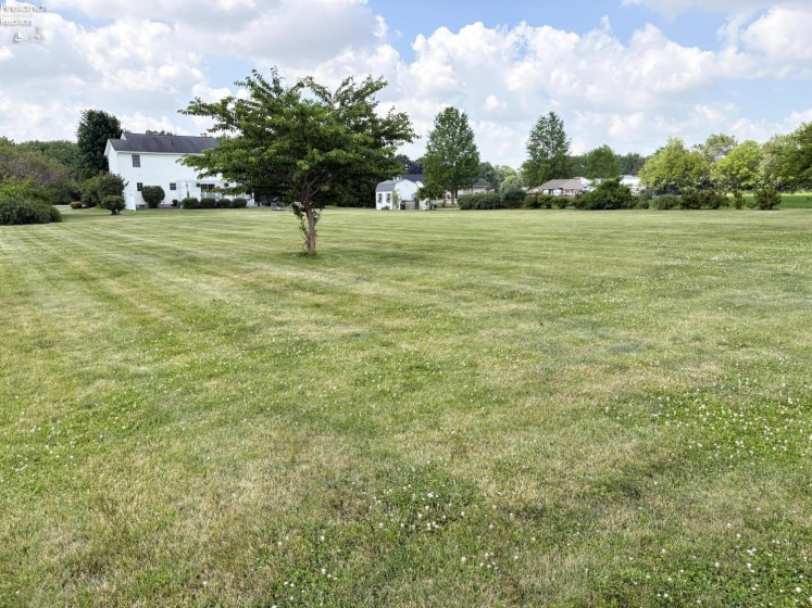 910 Water Street, Woodville, 43469, 4 Bedrooms Bedrooms, ,3 BathroomsBathrooms,Residential,For Sale,Water,20262547