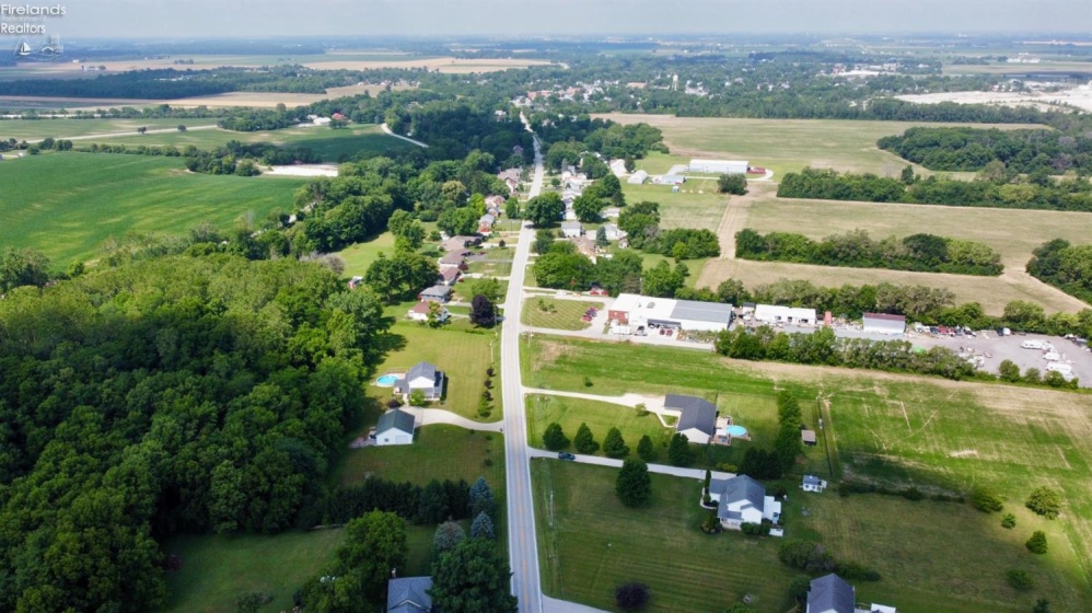 910 Water Street, Woodville, 43469, 4 Bedrooms Bedrooms, ,3 BathroomsBathrooms,Residential,For Sale,Water,20262547