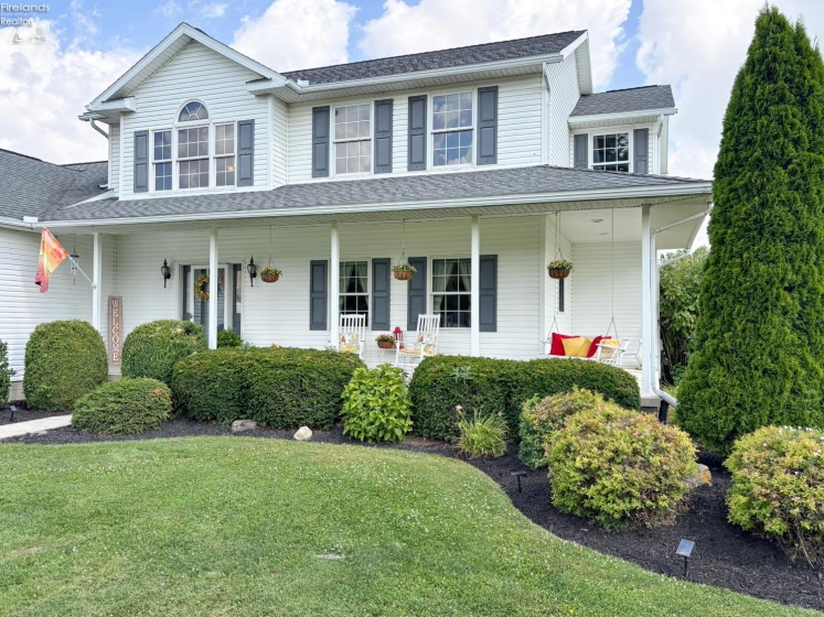 910 Water Street, Woodville, 43469, 4 Bedrooms Bedrooms, ,3 BathroomsBathrooms,Residential,For Sale,Water,20262547