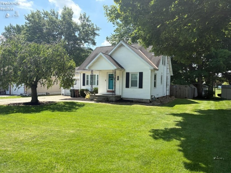 207 Gibson Street, Tiffin, 44883, 4 Bedrooms Bedrooms, ,3 BathroomsBathrooms,Residential,For Sale,Gibson,20262572