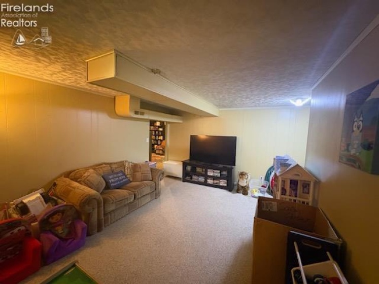 207 Gibson Street, Tiffin, 44883, 4 Bedrooms Bedrooms, ,3 BathroomsBathrooms,Residential,For Sale,Gibson,20262572