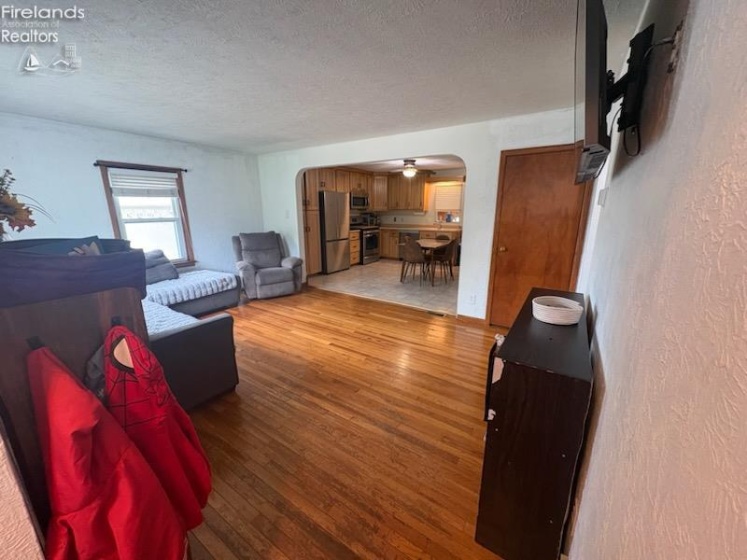 207 Gibson Street, Tiffin, 44883, 4 Bedrooms Bedrooms, ,3 BathroomsBathrooms,Residential,For Sale,Gibson,20262572