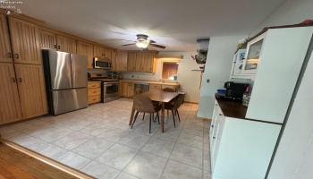207 Gibson Street, Tiffin, 44883, 4 Bedrooms Bedrooms, ,3 BathroomsBathrooms,Residential,For Sale,Gibson,20262572 207 Gibson Street, Tiffin, 44883, 4 Bedrooms Bedrooms, ,3 BathroomsBathrooms,Residential,For Sale,Gibson,20262572
